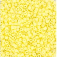 Miyuki delica kralen 11/0 - Duracoat opaque dyed light lemon ice DB-2101 